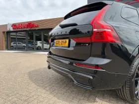 Volvo XC60 thumbnail 6