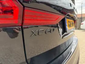 Volvo XC60 thumbnail 9