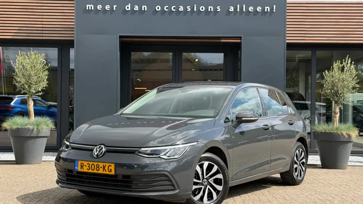 Volkswagen Golf — foto 1