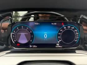 Volkswagen Golf thumbnail 4