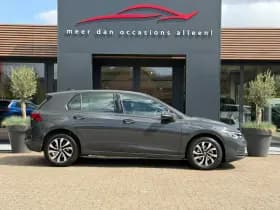 Volkswagen Golf thumbnail 5