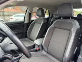 Volkswagen T-Cross thumbnail 4