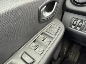 Renault Clio thumbnail 19