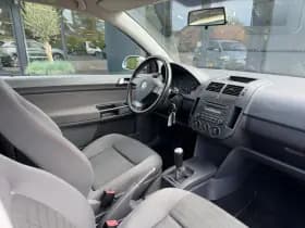 Volkswagen Polo thumbnail 2