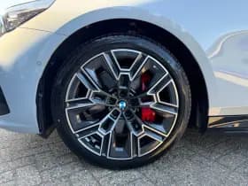 BMW i5 thumbnail 33