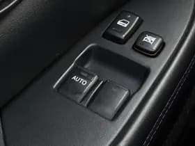 Lexus SC430 thumbnail 21