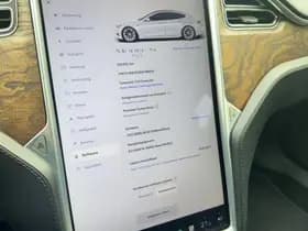 Tesla Model S thumbnail 12