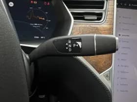 Tesla Model S thumbnail 21
