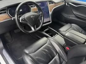 Tesla Model S thumbnail 5