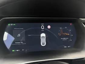 Tesla Model S thumbnail 10