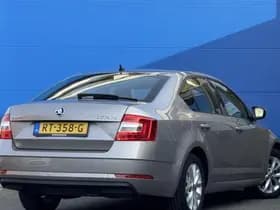 Škoda Octavia thumbnail 4