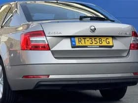 Škoda Octavia thumbnail 33