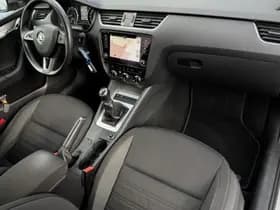 Škoda Octavia thumbnail 6