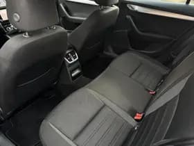 Škoda Octavia thumbnail 7