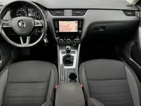 Škoda Octavia thumbnail 9