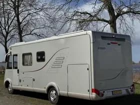 Hymer B thumbnail 3
