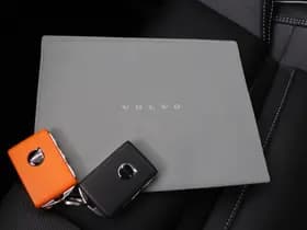 Volvo XC60 thumbnail 18