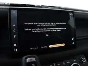 Land Rover Defender thumbnail 32