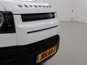 Land Rover Defender thumbnail 62