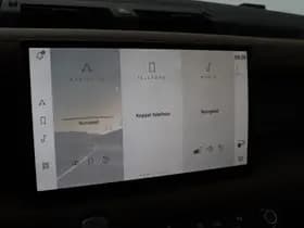 Land Rover Defender thumbnail 21