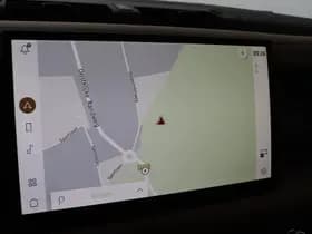 Land Rover Defender thumbnail 24