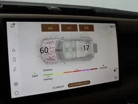 Land Rover Defender thumbnail 29