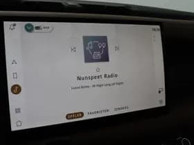 Land Rover Defender thumbnail 40