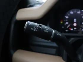 Land Rover Defender thumbnail 50