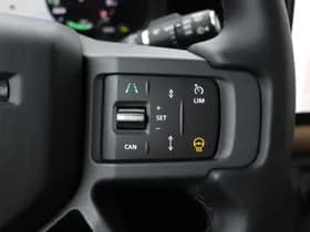 Land Rover Defender thumbnail 51