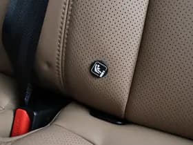 Land Rover Defender thumbnail 62