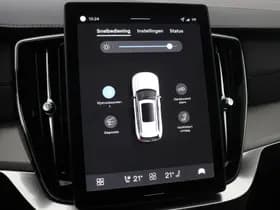 Volvo XC90 thumbnail 30