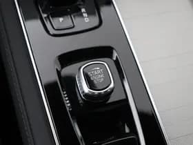 Volvo XC90 thumbnail 42