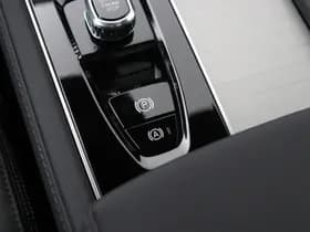 Volvo XC90 thumbnail 43