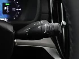 Volvo XC90 thumbnail 48