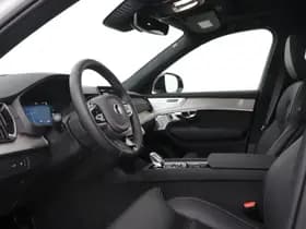 Volvo XC90 thumbnail 3