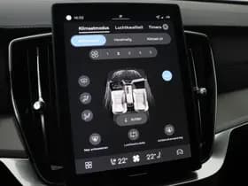 Volvo XC90 thumbnail 39