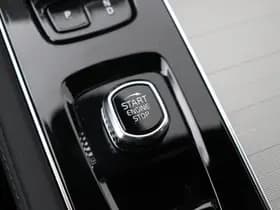 Volvo XC90 thumbnail 43