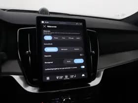 Volvo XC90 thumbnail 30