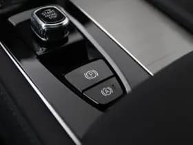 Volvo XC90 thumbnail 37