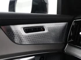 Volvo XC90 thumbnail 43