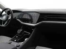 Volkswagen Touareg thumbnail 19