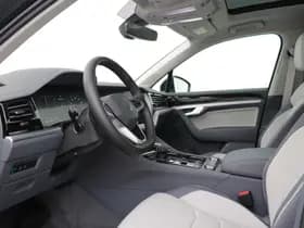 Volkswagen Touareg thumbnail 3