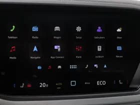 Volkswagen Touareg thumbnail 21