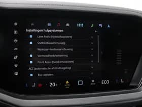 Volkswagen Touareg thumbnail 28