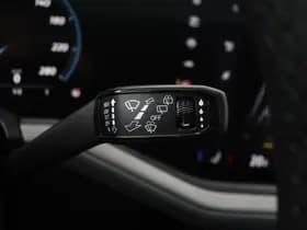 Volkswagen Touareg thumbnail 42