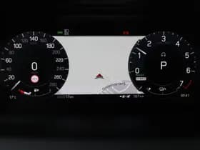 Land Rover Discovery Sport thumbnail 19