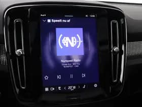 Volvo XC40 thumbnail 25