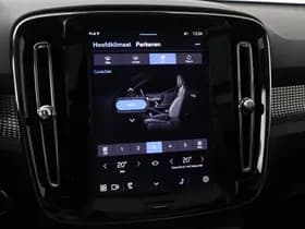 Volvo XC40 thumbnail 30