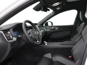 Volvo XC60 thumbnail 3