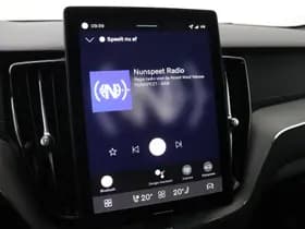 Volvo XC60 thumbnail 24